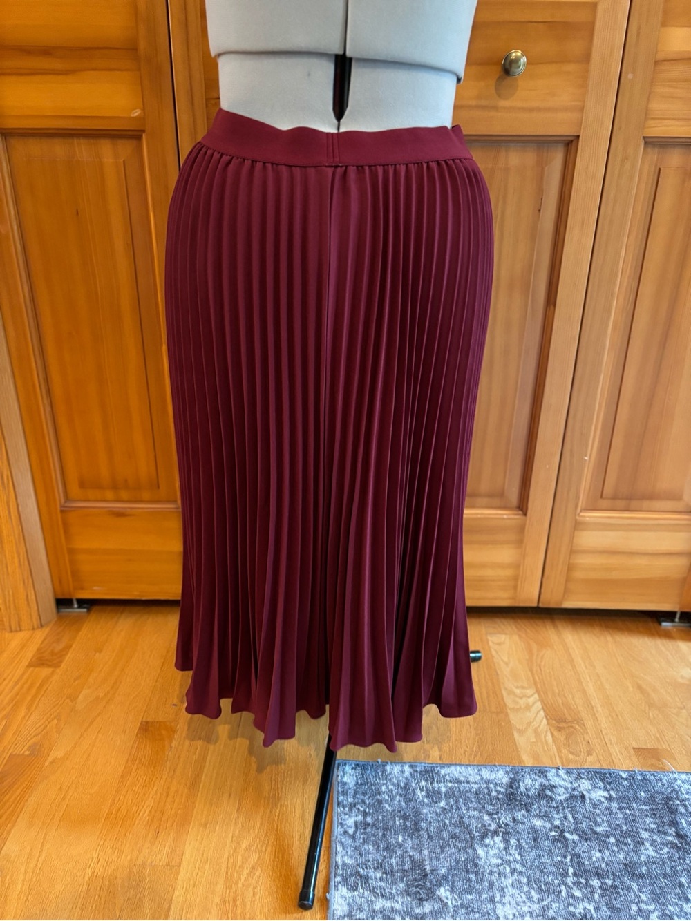 Grace Karin Pleated High-Waisted Maxi Skirt